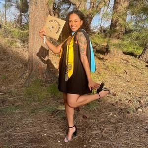 Meet your Posher, Myrna